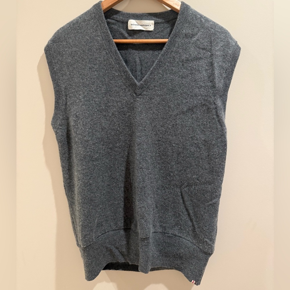 Extreme Cashmere Spencer sweater vest